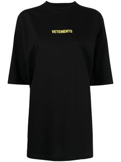 VETEMENTS футболка оверсайз с логотипом