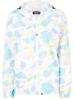 A BATHING APE® куртка с капюшоном и камуфляжным принтом Bape