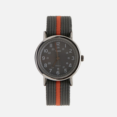 Наручные часы Timex Weekender, цвет серый