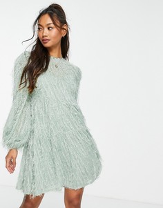Шалфейно-зеленое ярусное платье мини с пушистой текстурой ASOS DESIGN-Зеленый цвет