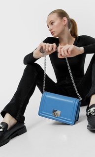 Stradivarius Сумка С Длинным Ремнем И Застежкой Синий 103