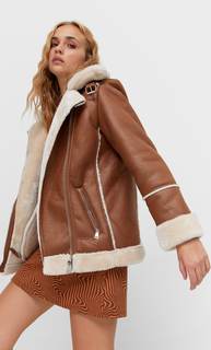 Stradivarius Куртка-Дубленка С Контрастной Отделкой Искусственным Мехом Коричневый Xs
