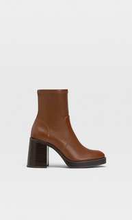 Stradivarius Эластичные Ботильоны На Платформе Коричневый 35