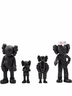 KAWS набор фигурок Companion Family