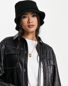 Черная панама с отделкой из искусственной овчины ASOS DESIGN-Черный цвет