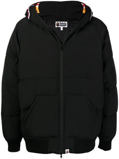 A BATHING APE® пуховик с принтом на капюшоне Bape