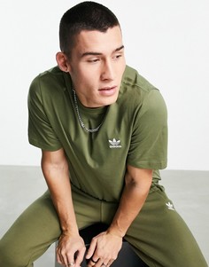 Футболка оливкового цвета adidas Originals Essentials-Зеленый цвет