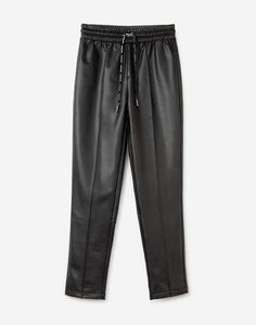 Чёрные брюки Straight из экокожи для девочки Gloria Jeans