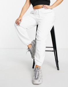 Белые oversized-джоггеры от комплекта с логотипом ASOS Weekend Collective Curve-Белый