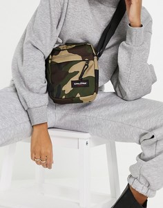 Сумка через плечо с камуфляжным принтом Eastpak The One-Зеленый цвет