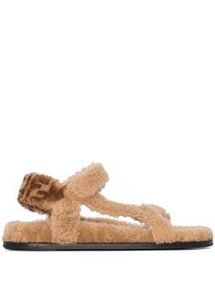Fendi сандалии с мехом