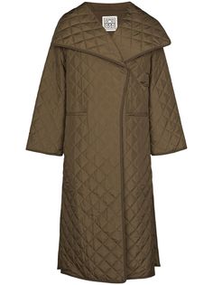 Totême стеганое пальто оверсайз Toteme