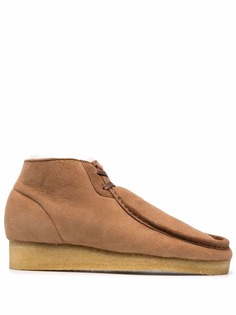 Clarks ботинки Wallabee с меховой подкладкой