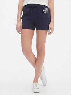 Шорты с логотипом GAP