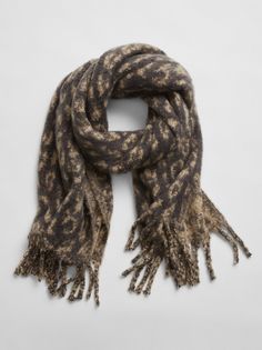 Шарф с бахромой GAP