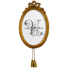 Картина «монограмма буквы u» в раме «жаклин» (object desire) белый 12x19x2 см.