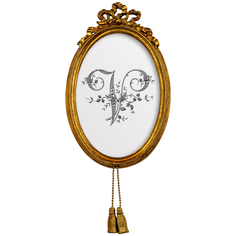 Картина «монограмма буквы v» в раме «жаклин» (object desire) белый 12x19x2 см.