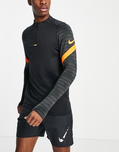 Купить мужской спортивный топ Nike (Найк) в интернет-магазине