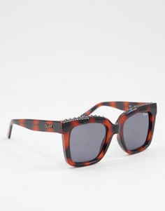 Солнцезащитные очки с дымчатыми стеклами в квадратной черепаховой оправе Quay-Коричневый цвет