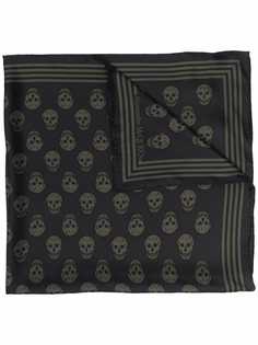 Alexander McQueen шелковый платок с принтом Skull