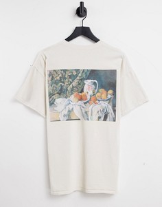 Бежевая футболка с принтом картины Поля Сезанна на спине и надписью "Cézanne" в университетском стиле Vintage Supply-Светло-бежевый цвет