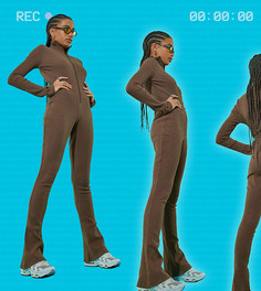 Комбинезон в рубчик на молнии шоколадного цвета COLLUSION-Коричневый цвет