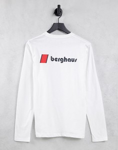 Лонгслив белого цвета с ретро логотипом спереди и сзади Berghaus Heritage-Белый