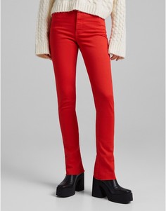 Ярко-красные прямые джинсы с необработанным краем Bershka-Красный
