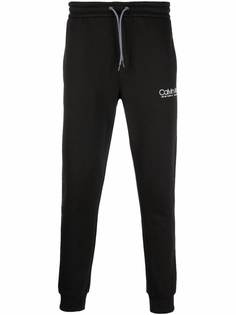 Calvin Klein спортивные шорты с логотипом