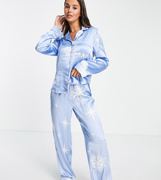 Голубой атласный пижамный комплект с брюками, рубашкой с длинными рукавами, принтом снежинок и подарочной сумкой ASOS DESIGN Tall