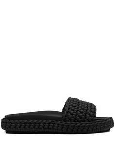 Nº21 плетеные шлепанцы