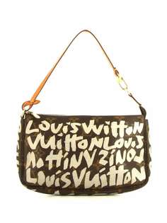 Louis Vuitton клатч Pochette Accessoires 2001-го года из коллаборации с Stephen Sprouse