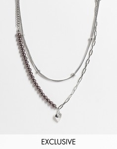 Ожерелье в стиле 90-х из нескольких цепочек с подвеской в форме сердца и темным искусственным жемчугом Reclaimed Vintage Inspired-Серебристый