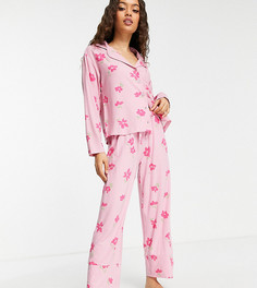Розовый пижамный комплект из рубашки и брюк из вискозы с цветочным принтом ASOS DESIGN Petite-Розовый цвет