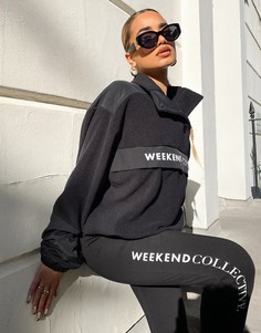 Флисовый топ со вставкой, короткой молнией и логотипом ASOS Weekend Collective-Черный цвет