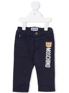 Moschino Kids прямые брюки чинос с логотипом