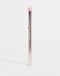 Кисть для нанесения консилера и проработки труднодоступных зон Revolution Create Detailed Concealer Brush R11-Бесцветный