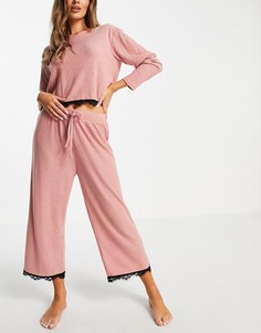 Пижама из укороченного кружевного топа в рубчик и кюлотов Miss Selfridge-Розовый цвет