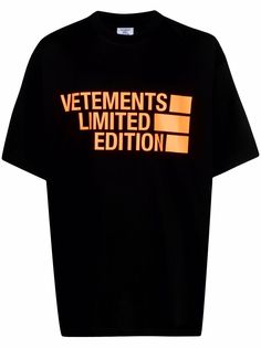 VETEMENTS logo-print oversized T-shirt