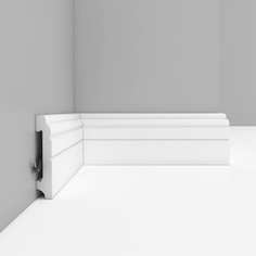 Ударопрочный напольный плинтус Decomaster Stenopol