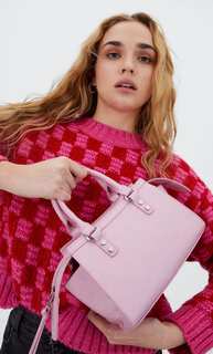 Stradivarius Мини-Сумка С Плечевым Ремнем Цвет Розового Макияжа 103