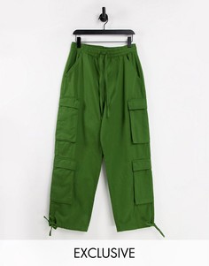 Свободные брюки карго цвета хаки в стиле 90-х COLLUSION Unisex-Зеленый цвет