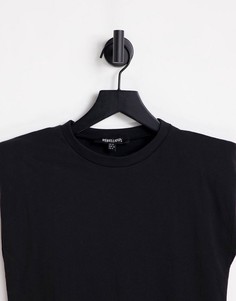 Oversized-футболка черного цвета с подплечниками Rebellious Fashion-Черный