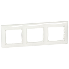 Рамки для розеток, выключателей, накладки декоративные рамка 3 поста LEGRAND Valena белый