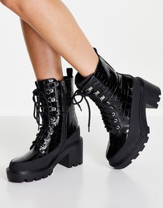 Черные лакированные ботинки на шнуровке с эффектом крокодиловой кожи Simmi London-Черный