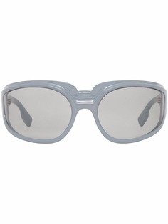 Burberry Eyewear солнцезащитные очки в овальной оправе