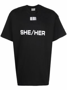 VTMNTS футболка с принтом She/Her