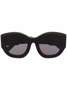 Kuboraum массивные солнцезащитные очки B5