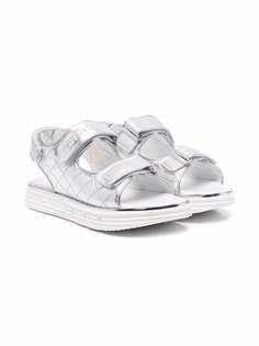 TWINSET Kids сандалии на липучках с эффектом металлик