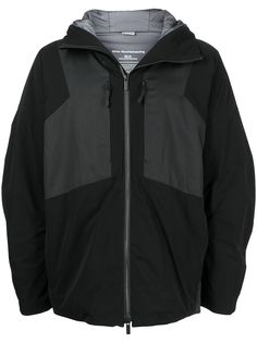 White Mountaineering парка с капюшоном из коллаборации с Primaloft